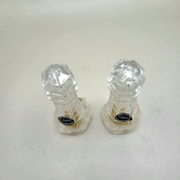Lenox Fine Crystal Lighthouse Salt & Pepper Shakers - Picture 2 of 5